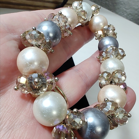 Vintage 3 piece Stretch Bracelet Lot Bundle Glass Bead AB Faux Pearls Enamel - Picture 7 of 11